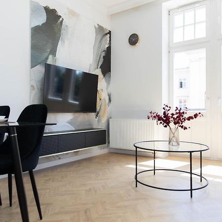 Apartament Old Town Premium Z Balkonem Lejlighed Kłodzko Eksteriør billede